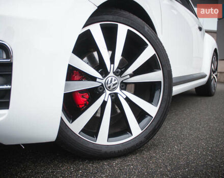 Білий Фольксваген Бітл, об'ємом двигуна 1.98 л та пробігом 126 тис. км за 12900 $, фото 8 на Automoto.ua