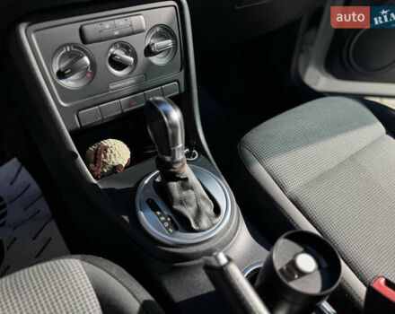 Белый Фольксваген Битл, объемом двигателя 1.98 л и пробегом 100 тыс. км за 12900 $, фото 13 на Automoto.ua