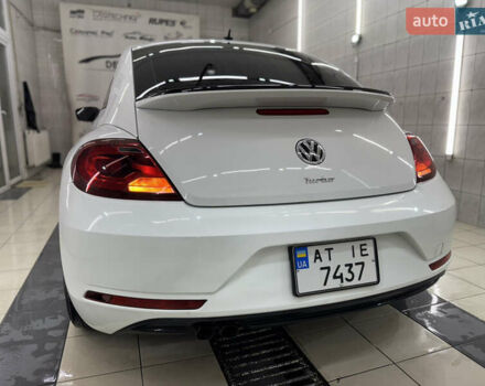 Белый Фольксваген Битл, объемом двигателя 1.98 л и пробегом 100 тыс. км за 12900 $, фото 20 на Automoto.ua