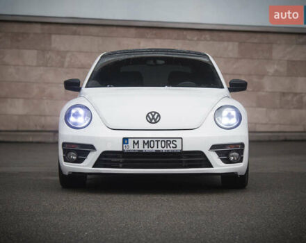 Білий Фольксваген Бітл, об'ємом двигуна 1.98 л та пробігом 126 тис. км за 12900 $, фото 7 на Automoto.ua