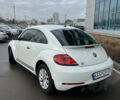 Белый Фольксваген Битл, объемом двигателя 2 л и пробегом 121 тыс. км за 13400 $, фото 6 на Automoto.ua