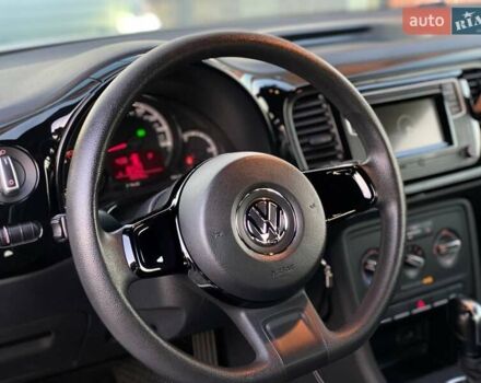 Белый Фольксваген Битл, объемом двигателя 1.8 л и пробегом 121 тыс. км за 11990 $, фото 24 на Automoto.ua