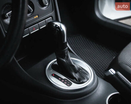 Білий Фольксваген Бітл, об'ємом двигуна 1.98 л та пробігом 126 тис. км за 12900 $, фото 21 на Automoto.ua