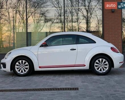 Белый Фольксваген Битл, объемом двигателя 1.8 л и пробегом 121 тыс. км за 11990 $, фото 8 на Automoto.ua