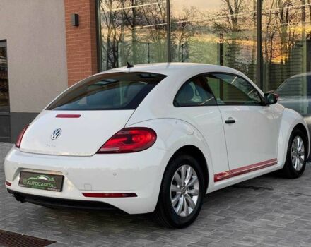 Белый Фольксваген Битл, объемом двигателя 1.8 л и пробегом 121 тыс. км за 11990 $, фото 7 на Automoto.ua