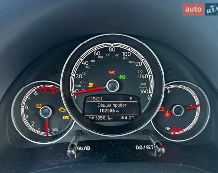 Белый Фольксваген Битл, объемом двигателя 1.98 л и пробегом 102 тыс. км за 15000 $, фото 8 на Automoto.ua