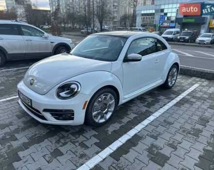 Белый Фольксваген Битл, объемом двигателя 1.98 л и пробегом 102 тыс. км за 15000 $, фото 4 на Automoto.ua