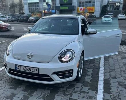 Белый Фольксваген Битл, объемом двигателя 1.98 л и пробегом 102 тыс. км за 15000 $, фото 2 на Automoto.ua