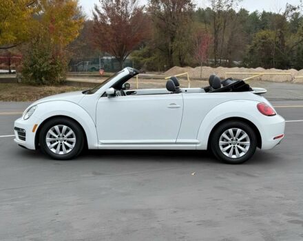 Білий Фольксваген Бітл, об'ємом двигуна 2 л та пробігом 46 тис. км за 8075 $, фото 3 на Automoto.ua