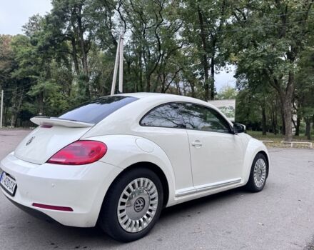 Белый Фольксваген Битл, объемом двигателя 2.5 л и пробегом 204 тыс. км за 9700 $, фото 3 на Automoto.ua