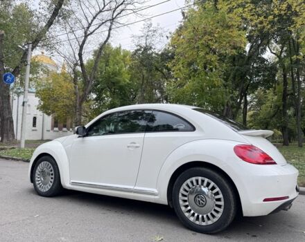 Белый Фольксваген Битл, объемом двигателя 2.5 л и пробегом 204 тыс. км за 9700 $, фото 5 на Automoto.ua