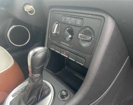 Білий Фольксваген Бітл, об'ємом двигуна 1.8 л та пробігом 154 тис. км за 12400 $, фото 1 на Automoto.ua