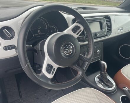 Білий Фольксваген Бітл, об'ємом двигуна 1.8 л та пробігом 154 тис. км за 12400 $, фото 7 на Automoto.ua