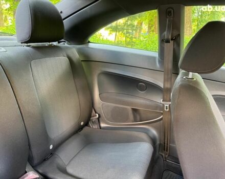 Белый Фольксваген Битл, объемом двигателя 1.8 л и пробегом 59 тыс. км за 13490 $, фото 18 на Automoto.ua