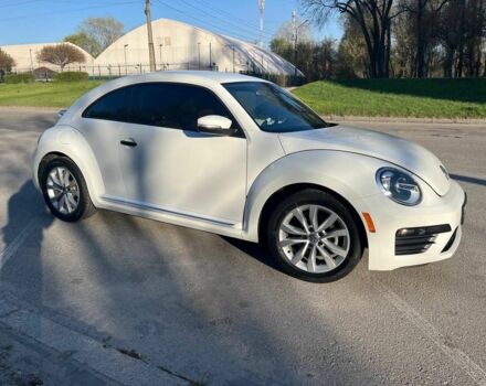 Белый Фольксваген Битл, объемом двигателя 0 л и пробегом 131 тыс. км за 13500 $, фото 4 на Automoto.ua