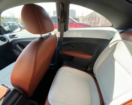 Белый Фольксваген Битл, объемом двигателя 0 л и пробегом 131 тыс. км за 13500 $, фото 16 на Automoto.ua