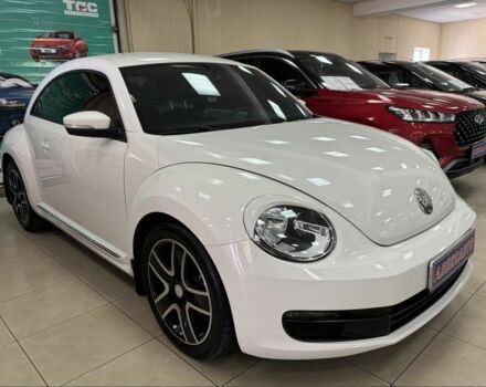 Белый Фольксваген Битл, объемом двигателя 2.5 л и пробегом 97 тыс. км за 9900 $, фото 1 на Automoto.ua