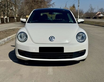 Белый Фольксваген Битл, объемом двигателя 2.5 л и пробегом 244 тыс. км за 8900 $, фото 1 на Automoto.ua