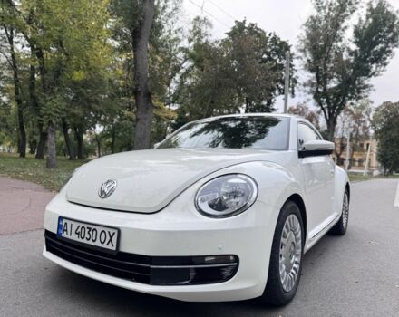 Белый Фольксваген Битл, объемом двигателя 2.5 л и пробегом 204 тыс. км за 9700 $, фото 1 на Automoto.ua