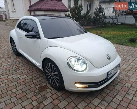 Белый Фольксваген Битл, объемом двигателя 1.6 л и пробегом 147 тыс. км за 8500 $, фото 1 на Automoto.ua