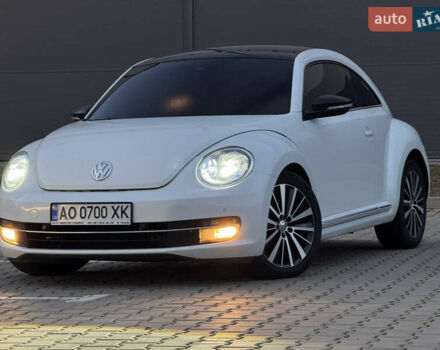 Белый Фольксваген Битл, объемом двигателя 1.6 л и пробегом 140 тыс. км за 8200 $, фото 1 на Automoto.ua