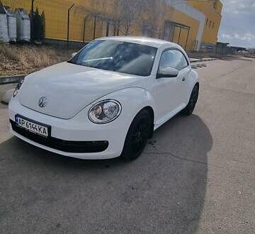 Фольксваген Битл 2015 в Запорожье на Automoto.ua Белый Фольксваген Битл, объемом двигателя 1.8 л и пробегом 56 тыс. км за 15000 $, фото 1 на Automoto.ua