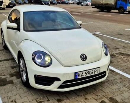 Фольксваген Бітл 2016 у Києві на Automoto.ua Білий Фольксваген Бітл, об'ємом двигуна 1.8 л та пробігом 160 тис. км за 14100 $, фото 1 на Automoto.ua