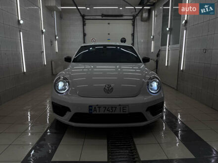 Білий Фольксваген Бітл, об'ємом двигуна 1.98 л та пробігом 100 тис. км за 12900 $, фото 1 на Automoto.ua