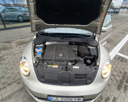 Бежевый Фольксваген Битл, объемом двигателя 2.48 л и пробегом 119 тыс. км за 11000 $, фото 5 на Automoto.ua