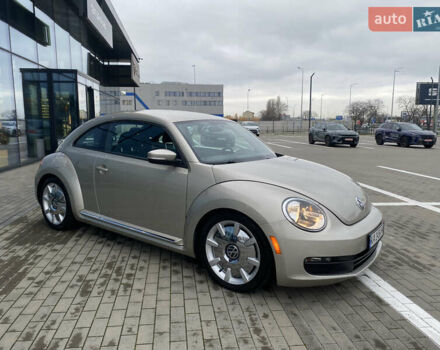 Бежевый Фольксваген Битл, объемом двигателя 2.48 л и пробегом 119 тыс. км за 11000 $, фото 2 на Automoto.ua
