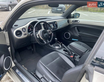 Бежевый Фольксваген Битл, объемом двигателя 2.48 л и пробегом 119 тыс. км за 11000 $, фото 6 на Automoto.ua