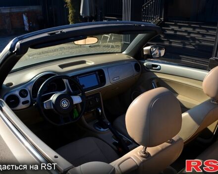 Бежевый Фольксваген Битл, объемом двигателя 2.5 л и пробегом 126 тыс. км за 8900 $, фото 10 на Automoto.ua