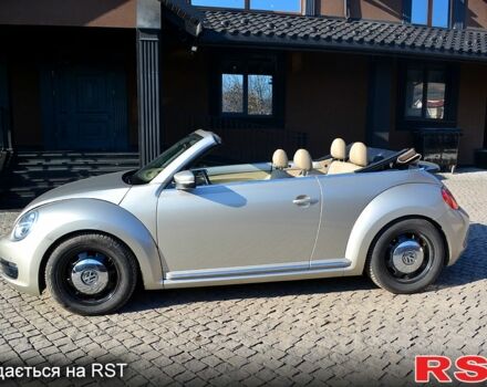 Бежевый Фольксваген Битл, объемом двигателя 2.5 л и пробегом 126 тыс. км за 8900 $, фото 2 на Automoto.ua