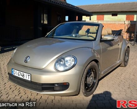 Бежевый Фольксваген Битл, объемом двигателя 2.5 л и пробегом 126 тыс. км за 8900 $, фото 1 на Automoto.ua