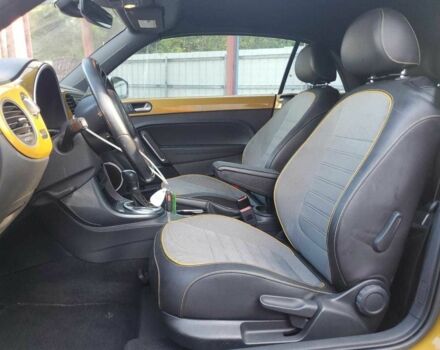 Бежевий Фольксваген Бітл, об'ємом двигуна 1.8 л та пробігом 153 тис. км за 2500 $, фото 6 на Automoto.ua