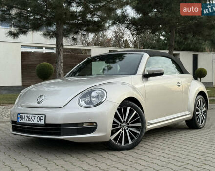 Бежевий Фольксваген Бітл, об'ємом двигуна 2.48 л та пробігом 132 тис. км за 7700 $, фото 1 на Automoto.ua