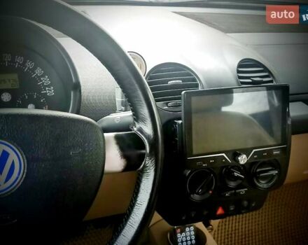 Черный Фольксваген Битл, объемом двигателя 1.9 л и пробегом 326 тыс. км за 4500 $, фото 12 на Automoto.ua