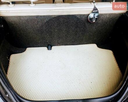 Черный Фольксваген Битл, объемом двигателя 1.9 л и пробегом 326 тыс. км за 4500 $, фото 15 на Automoto.ua