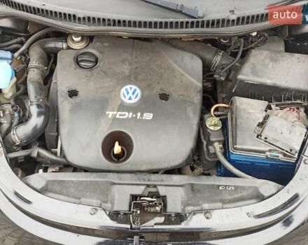 Черный Фольксваген Битл, объемом двигателя 1.9 л и пробегом 326 тыс. км за 4500 $, фото 18 на Automoto.ua