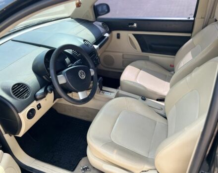 Черный Фольксваген Битл, объемом двигателя 2 л и пробегом 117 тыс. км за 4700 $, фото 8 на Automoto.ua