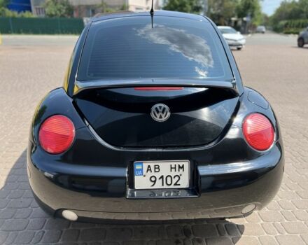 Черный Фольксваген Битл, объемом двигателя 2 л и пробегом 117 тыс. км за 4700 $, фото 5 на Automoto.ua