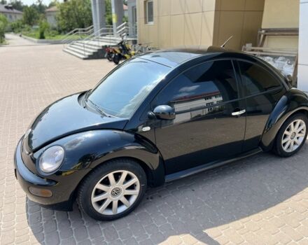 Черный Фольксваген Битл, объемом двигателя 2 л и пробегом 117 тыс. км за 4700 $, фото 2 на Automoto.ua