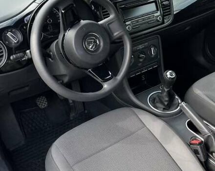 Черный Фольксваген Битл, объемом двигателя 1.39 л и пробегом 222 тыс. км за 8499 $, фото 16 на Automoto.ua