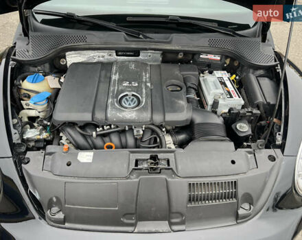 Черный Фольксваген Битл, объемом двигателя 2.48 л и пробегом 137 тыс. км за 8900 $, фото 15 на Automoto.ua