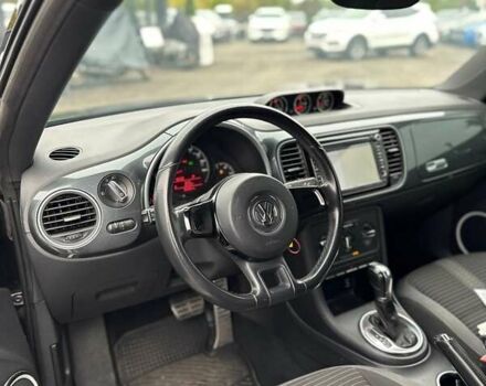 Черный Фольксваген Битл, объемом двигателя 1.98 л и пробегом 141 тыс. км за 9999 $, фото 18 на Automoto.ua