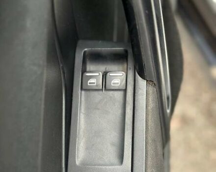 Черный Фольксваген Битл, объемом двигателя 1.98 л и пробегом 141 тыс. км за 9999 $, фото 19 на Automoto.ua