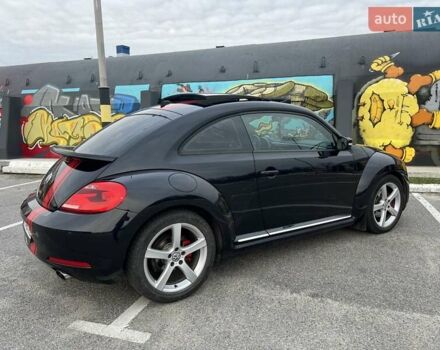 Черный Фольксваген Битл, объемом двигателя 1.98 л и пробегом 166 тыс. км за 10900 $, фото 4 на Automoto.ua