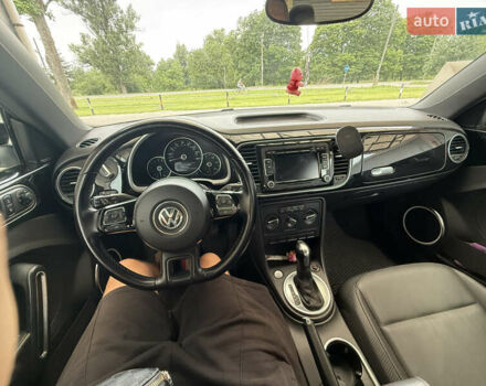 Черный Фольксваген Битл, объемом двигателя 2.5 л и пробегом 135 тыс. км за 9400 $, фото 7 на Automoto.ua