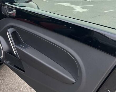 Черный Фольксваген Битл, объемом двигателя 1.98 л и пробегом 166 тыс. км за 10900 $, фото 27 на Automoto.ua