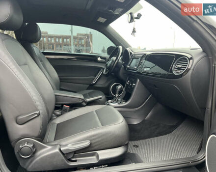 Черный Фольксваген Битл, объемом двигателя 2.48 л и пробегом 137 тыс. км за 8900 $, фото 22 на Automoto.ua